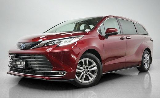 2024 Toyota Sienna XSE