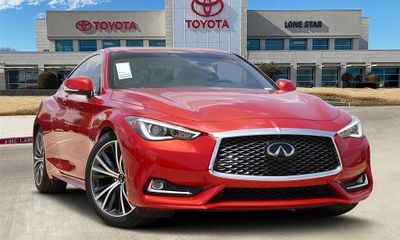 2022 Infiniti Q60 Luxe
