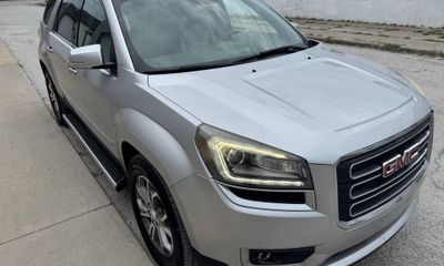 2014 GMC Acadia SLT 1