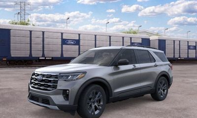 2026 Ford Explorer Active