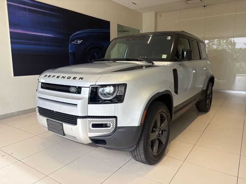 2022 Land Rover Defender — a typically priced live listing