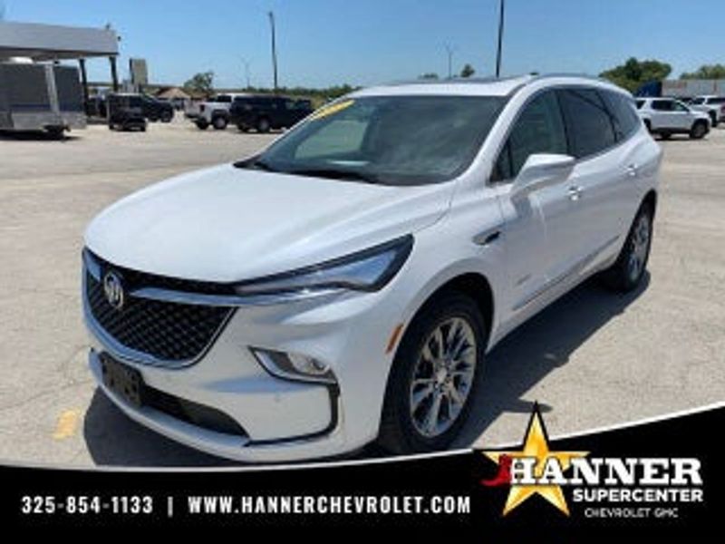2022 Buick Enclave — a typically priced live listing