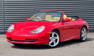 2001 Porsche 911 Cabrio