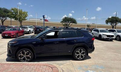 2024 Toyota RAV4 Prime phev XSE Premium