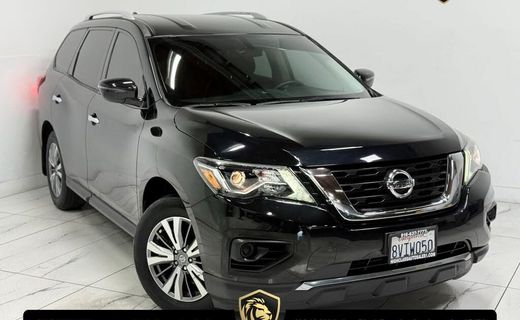 2020 Nissan Pathfinder S