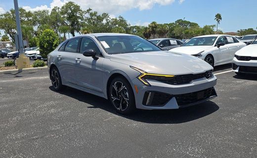 2026 Kia K5