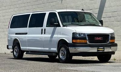 2025 GMC Savana LT EXT