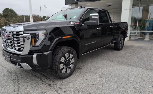 2026 GMC Sierra HD Denali