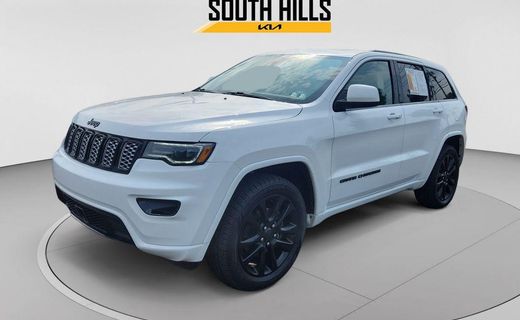 2020 Jeep Grand Cherokee Laredo