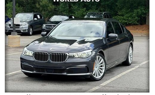 2019 BMW 740i
