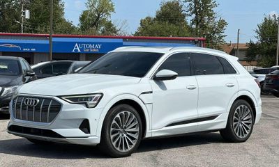 2019 Audi E-Tron E Tron Quattro