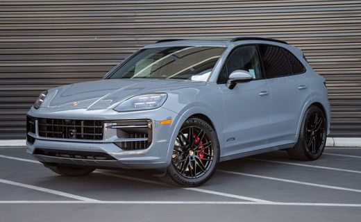 2026 Porsche Cayenne GTS