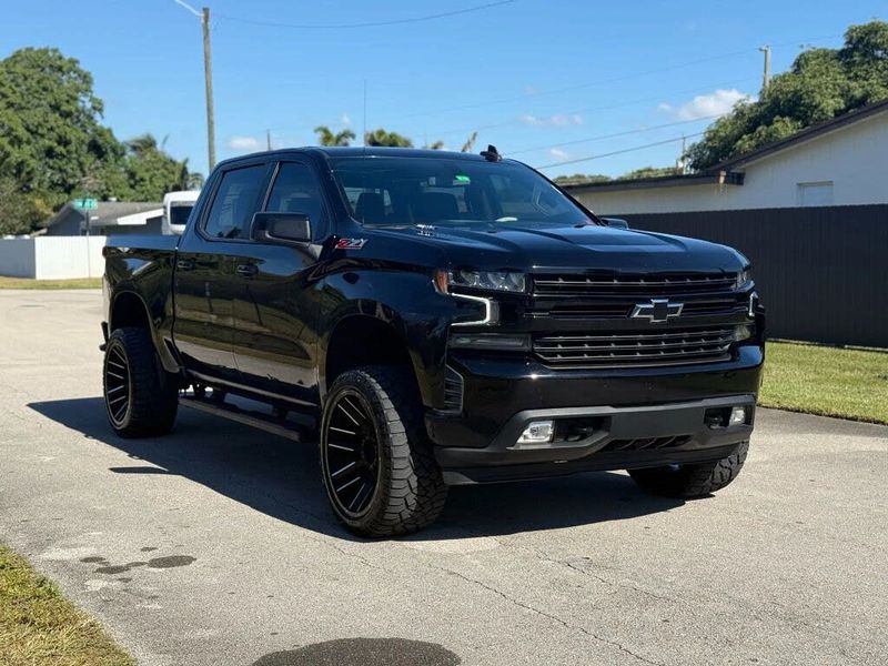 2021 Chevrolet Silverado 1500 — a typically priced live listing