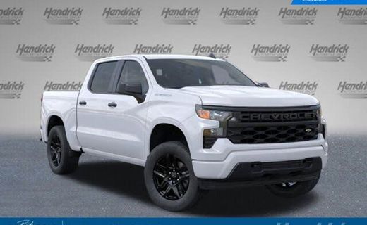 2026 Chevrolet Silverado Custom