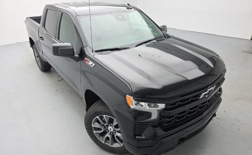 2026 Chevrolet Silverado RST