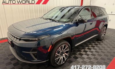 2025 Jeep Wagoneer S Limited