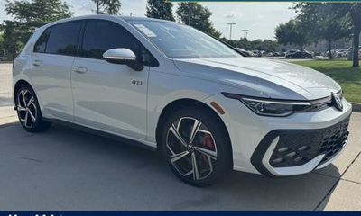 2026 Volkswagen Golf GTI SE