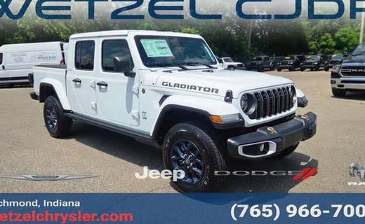2026 Jeep Gladiator Sport