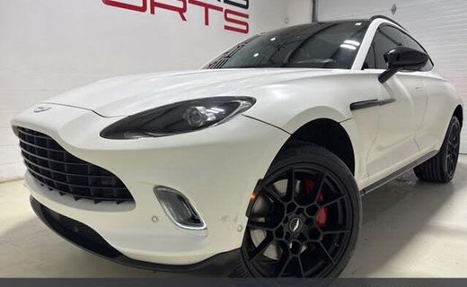 2021 Aston Martin DBX