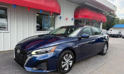 2023 Nissan Altima S