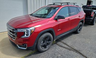 2022 GMC Terrain AT4