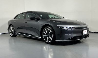 2024 Lucid AIR Pure