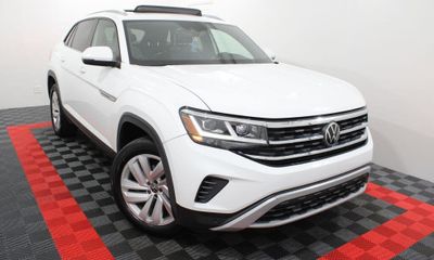2020 Volkswagen Atlas Cross Sport SE