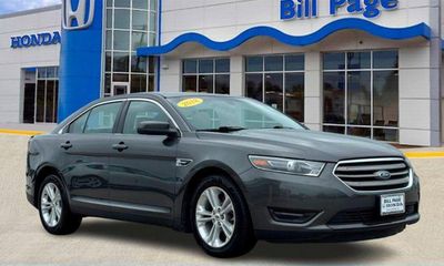 2018 Ford Taurus SEL