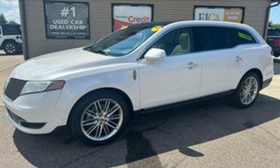 2014 Lincoln MKT