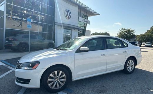 2013 Volkswagen Passat Trendline