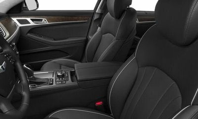 2016 Hyundai Genesis GLS Middle Grade