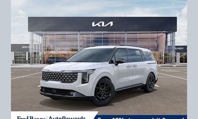 2025 Kia Carnival