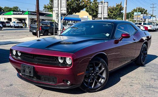 2020 Dodge Challenger SXT