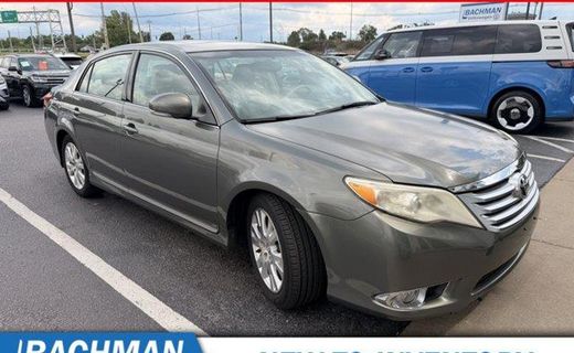 2011 Toyota Avalon XLS