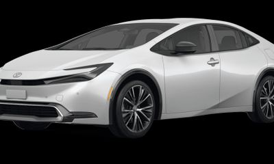2024 Toyota Prius XLE