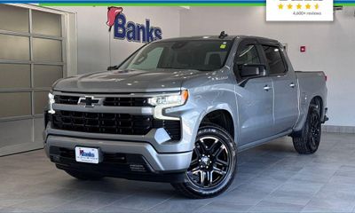 2023 Chevrolet Silverado RST