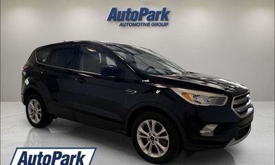 2017 Ford Escape SE