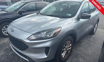 2022 Ford Escape S