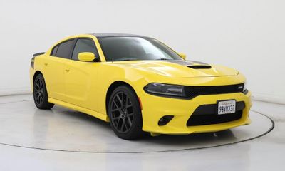 2017 Dodge Charger R T