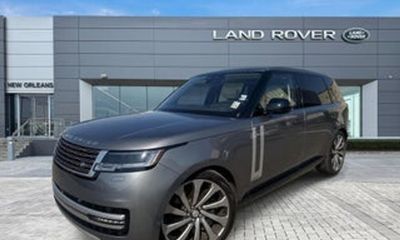 2023 Land Rover Range SE