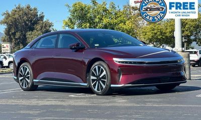 2025 Lucid AIR Pure