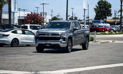 2026 Chevrolet Silverado LT