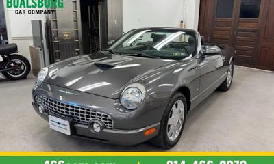 2003 Ford Thunderbird Deluxe