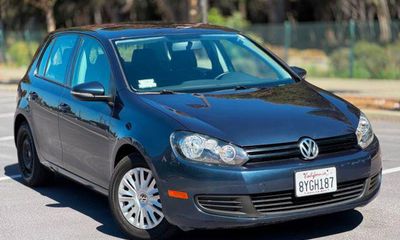 2013 Volkswagen Golf 2 5L Pzev