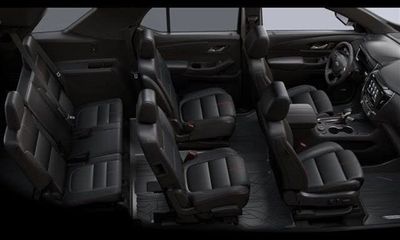 2023 Chevrolet Traverse RS