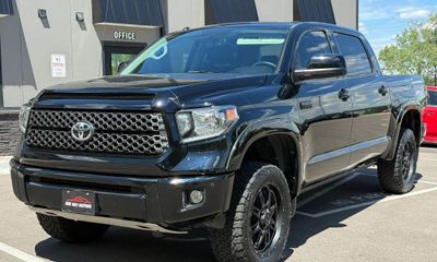 2014 Toyota Tundra Platinum