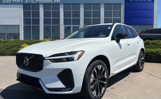 2026 Volvo XC60 Plus Dark