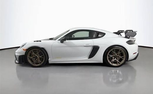 2025 Porsche 718 Cayman GT4 RS
