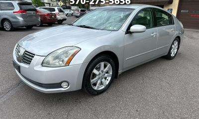 2004 Nissan Maxima SE