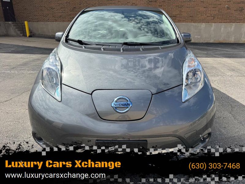 2017 Nissan LEAF — a typically priced live listing